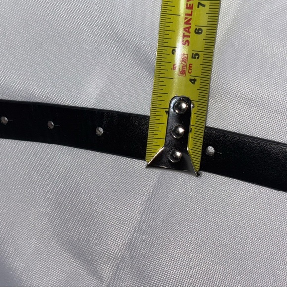 Karl Lagerfeld Women’s Black Leather Belt Size 2 - Picture 5 of 9